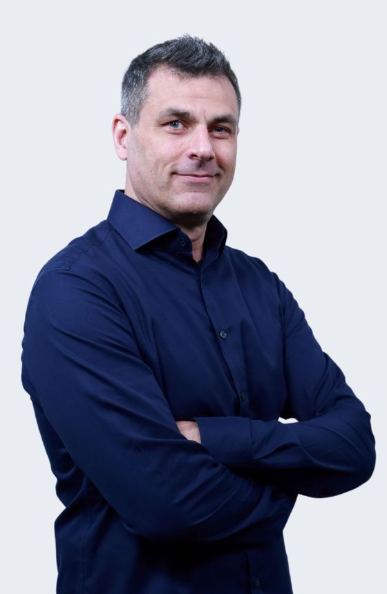 Dr. Lucas John Peltonen